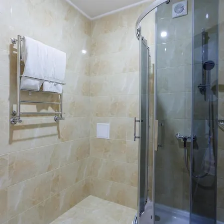 Hotel Patriarshyi Lwów